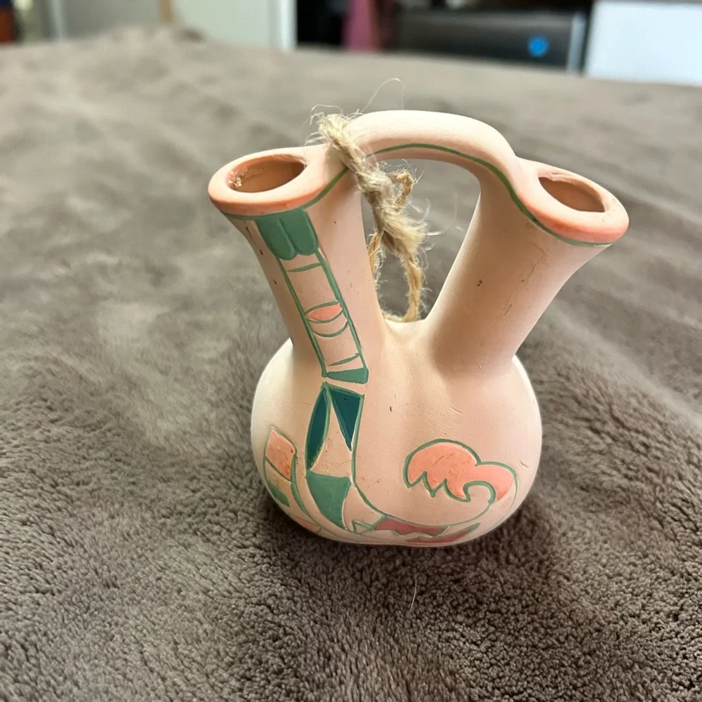 Vintage Pueblo Wedding Vase - 4’’
